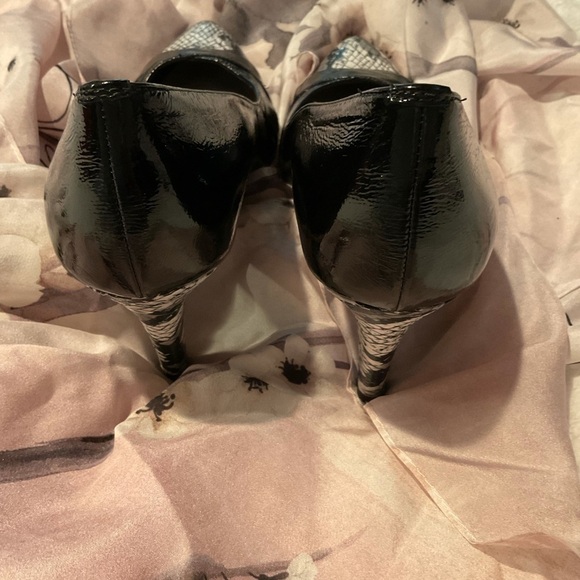 Proxy High Heels - Picture 4 of 7